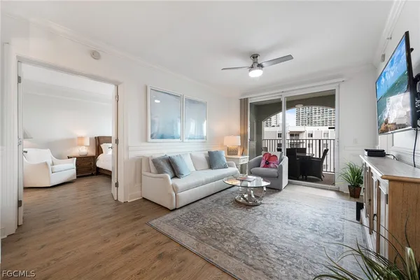 $2,100 | 2825 Palm Beach Boulevard, Unit 618, Fort Myers, FL 33916