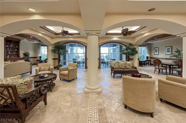$2,100 | 2825 Palm Beach Boulevard, Unit 618, Fort Myers, FL 33916