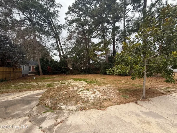 $299,900 | 203 Stewart Avenue, Clinton, NC 28328