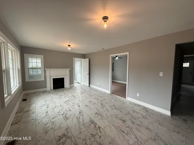 $299,900 | 203 Stewart Avenue, Clinton, NC 28328