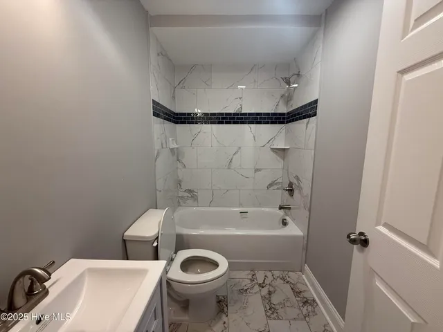 $299,900 | 203 Stewart Avenue, Clinton, NC 28328