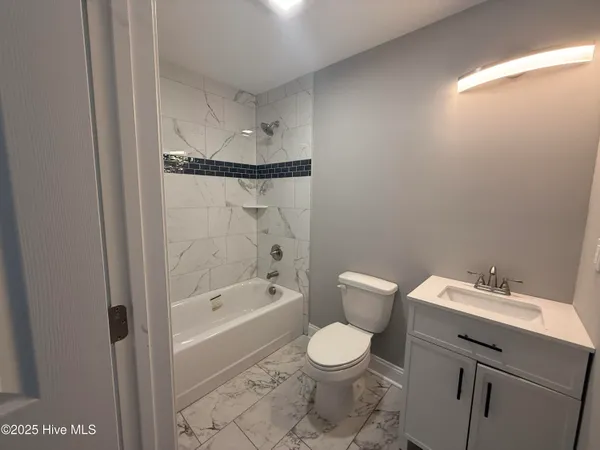 $299,900 | 203 Stewart Avenue, Clinton, NC 28328