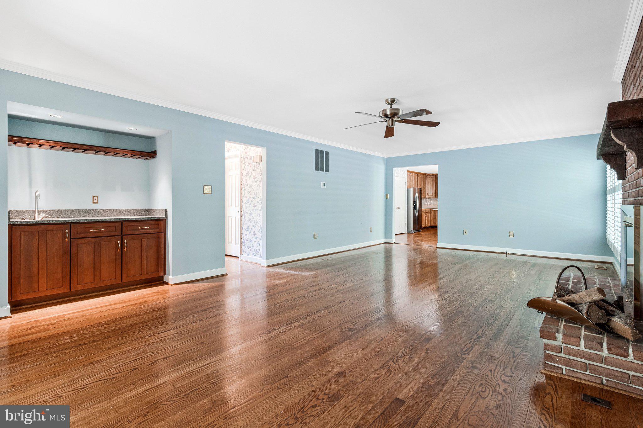 1750 Wexford Way Vienna, VA 22182 - Photo 12 of 67