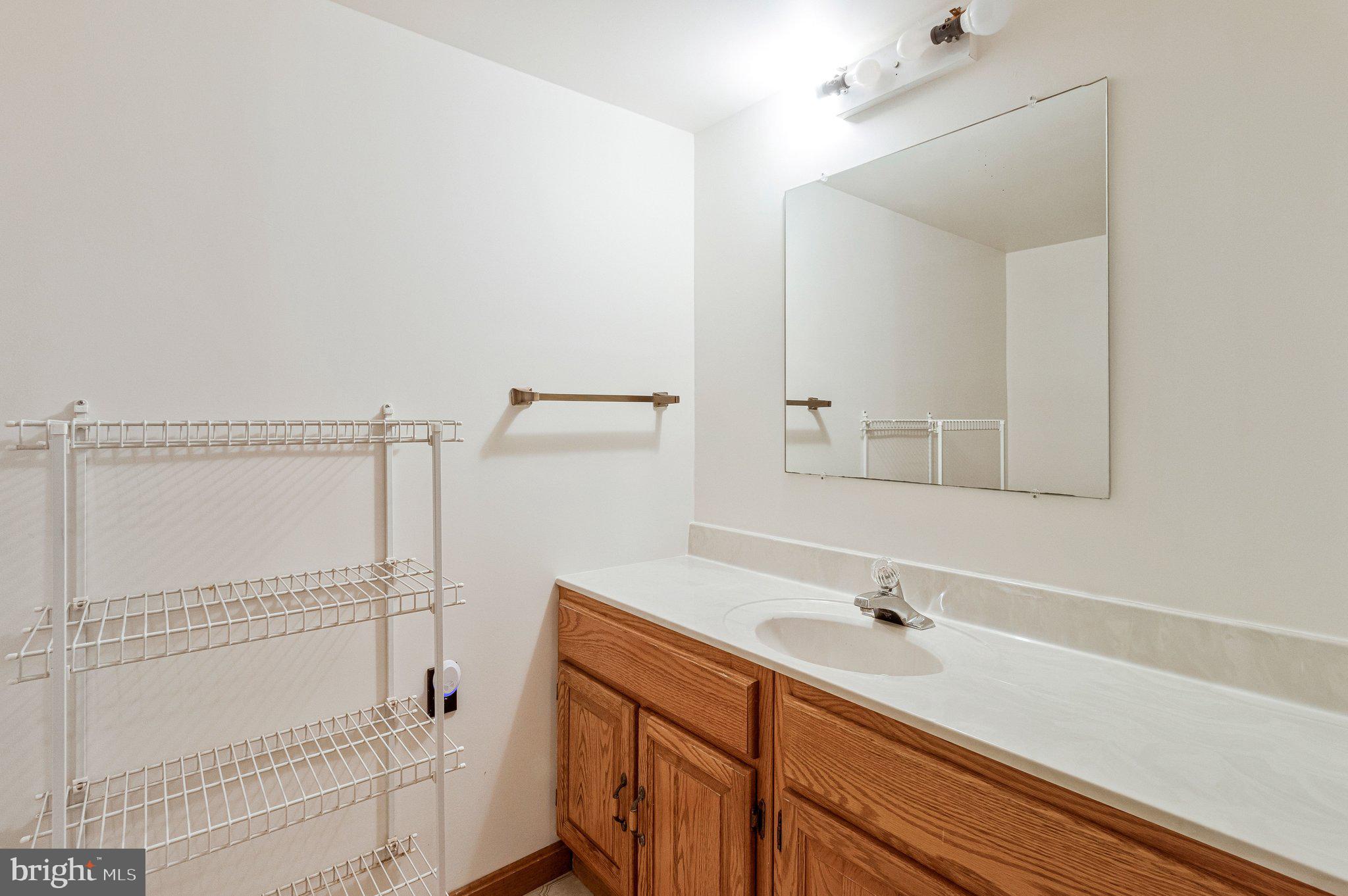 1750 Wexford Way Vienna, VA 22182 - Photo 50 of 67 Lower level Full Bath