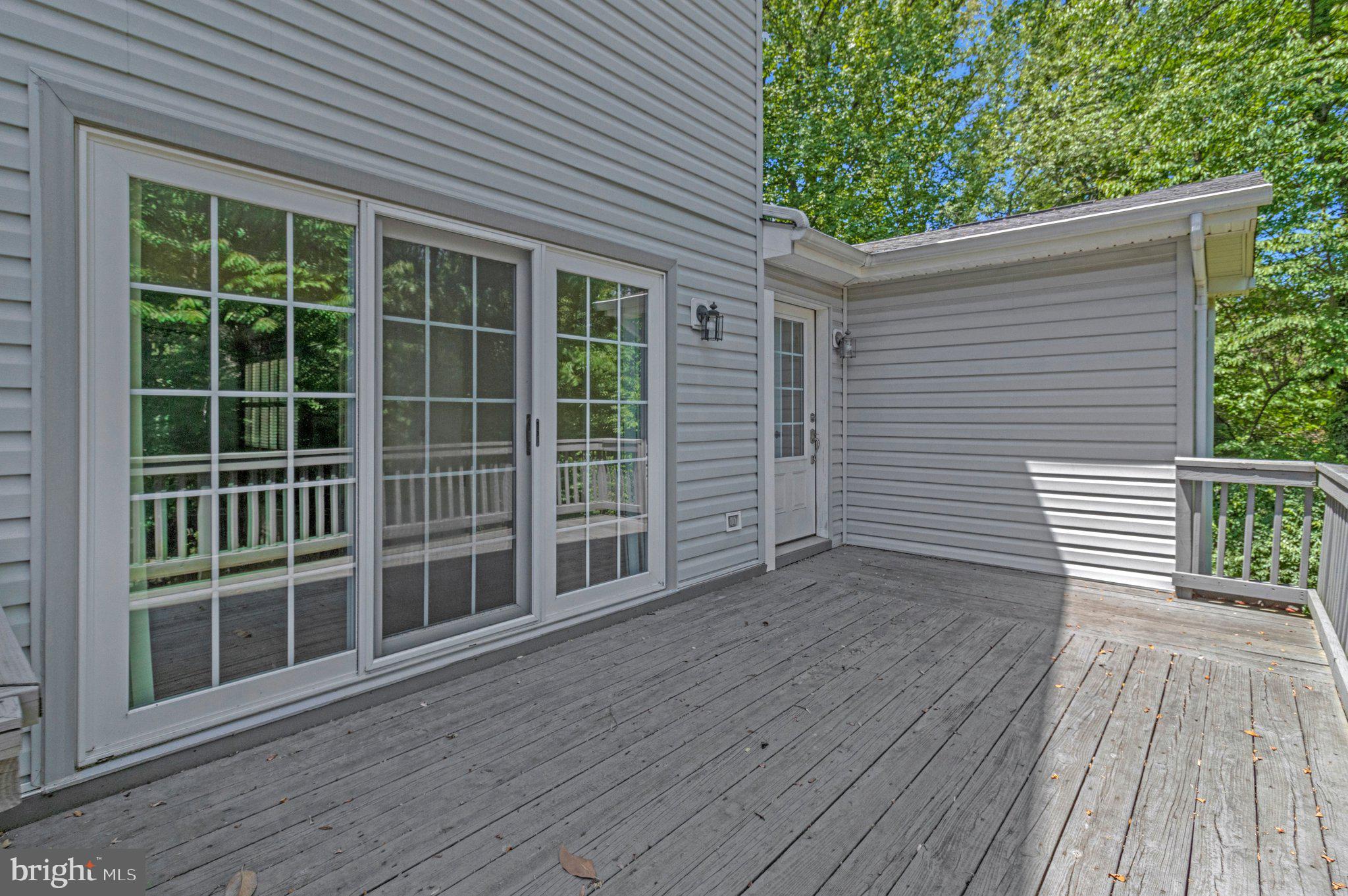 1750 Wexford Way Vienna, VA 22182 - Photo 67 of 67 2nd Deck off main Level In Law Suite