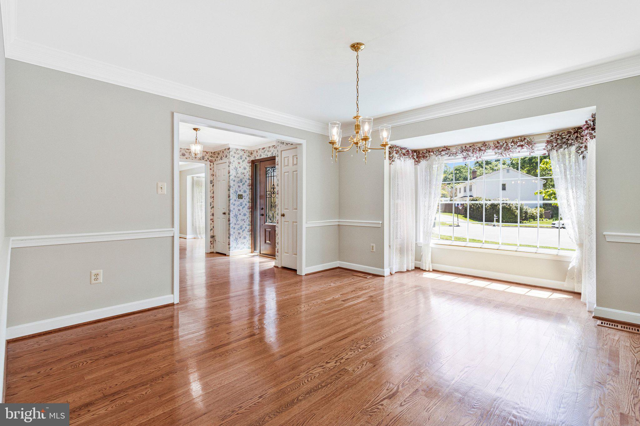 1750 Wexford Way Vienna, VA 22182 - Photo 9 of 67