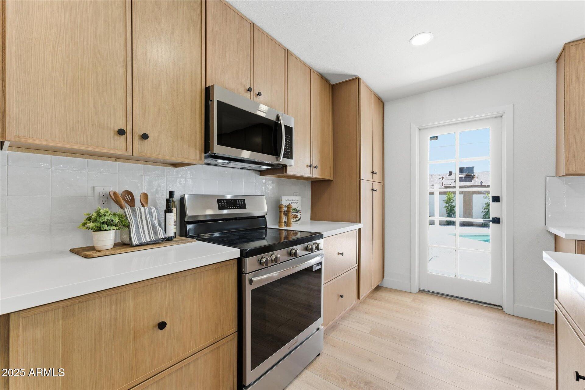 2055 East Rice Drive Tempe, AZ 85283 - Photo 10 of 28 10-008-kitchen