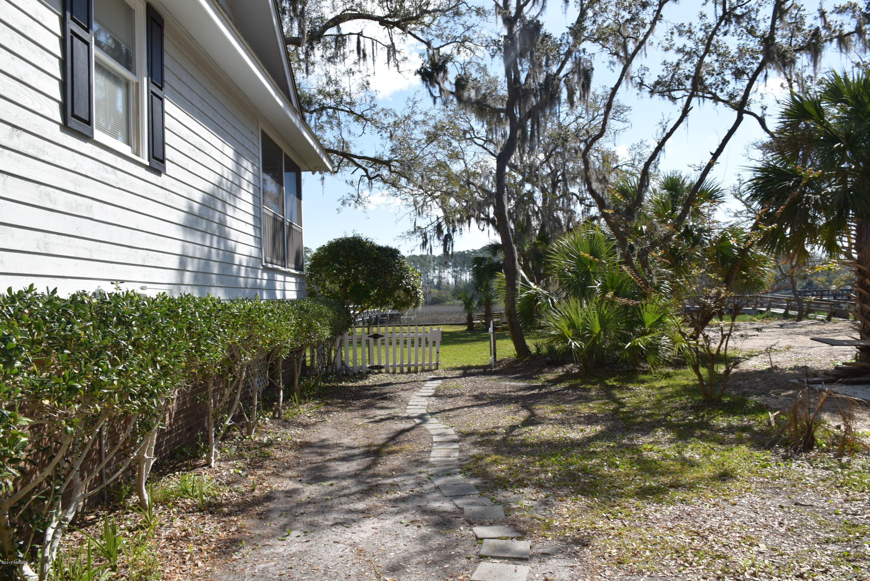 87 Lost Island Road Beaufort, SC 29907 - Photo 27 of 30 DSC_0010