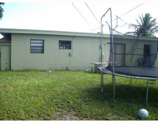 591 Sioux Road Lake Worth, FL 33462 - Photo 4 of 5 Additional Photo