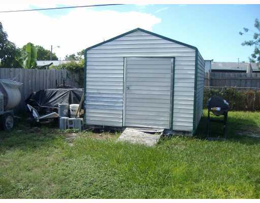 591 Sioux Road Lake Worth, FL 33462 - Photo 5 of 5 Additional Photo