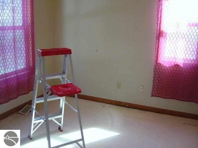 8587 Park Road Williamsburg, MI 49690 - Photo 28 of 36 1742683-27.JPG