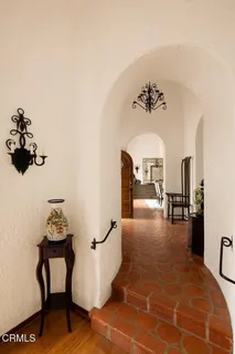 $3,580,000 | 201 La Vereda Road, Pasadena, CA 91105