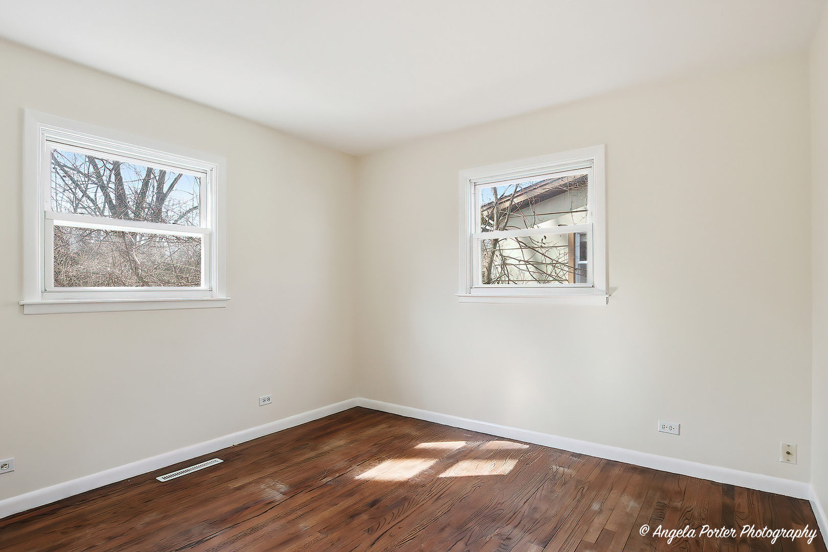 365 Willow Road Wauconda, IL 60084 - Photo 6 of 24 Gallery Image 6