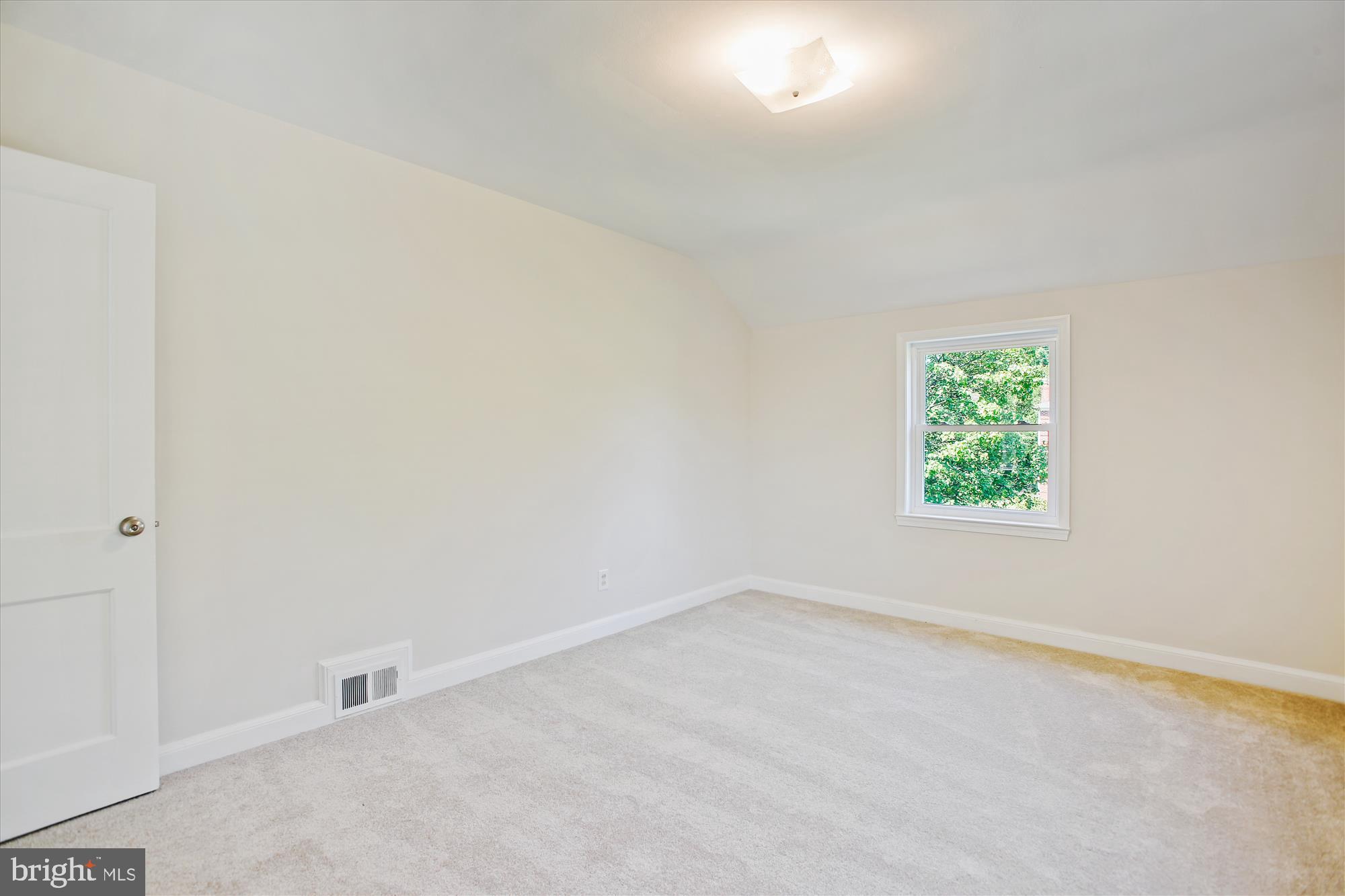 5909 Frederick Street Springfield, VA 22150 - Photo 27 of 62 an empty room with a window