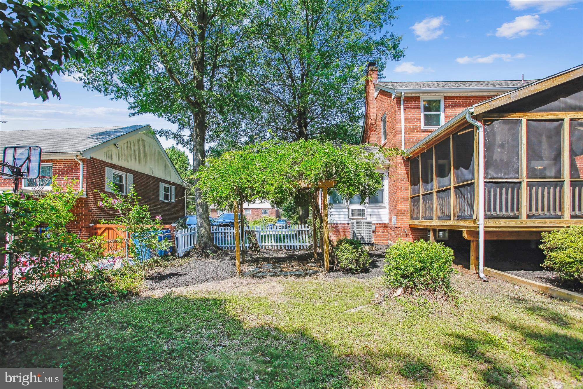 5909 Frederick Street Springfield, VA 22150 - Photo 54 of 62 a house view with a garden space