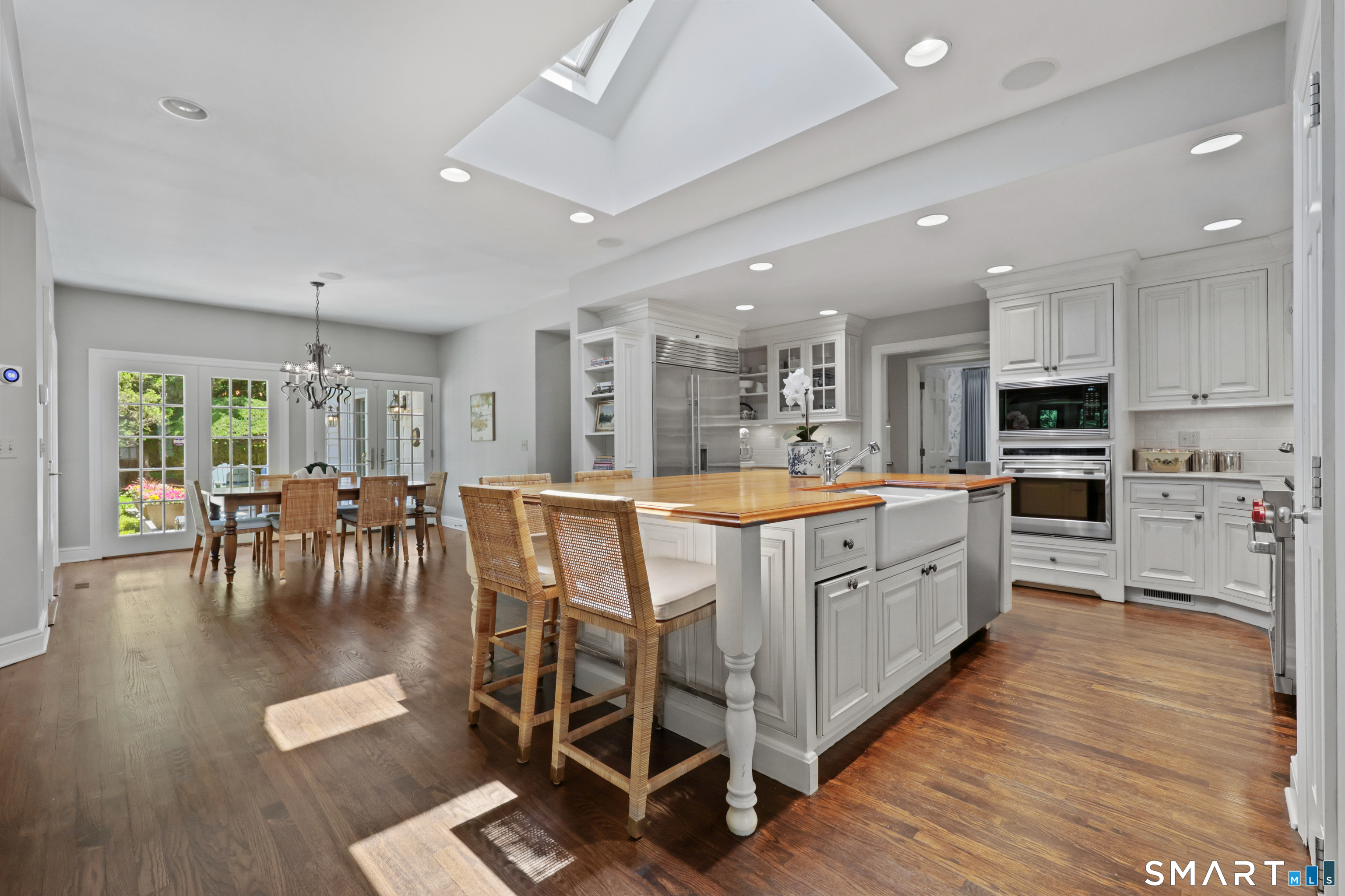 66 Stanton Road Darien, CT 06820 - Photo 11 of 38