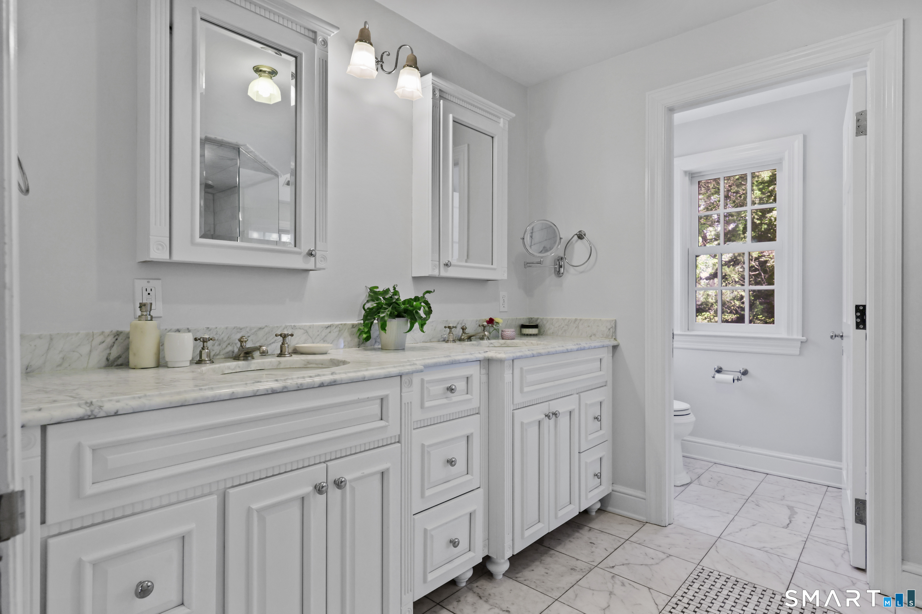 66 Stanton Road Darien, CT 06820 - Photo 19 of 38