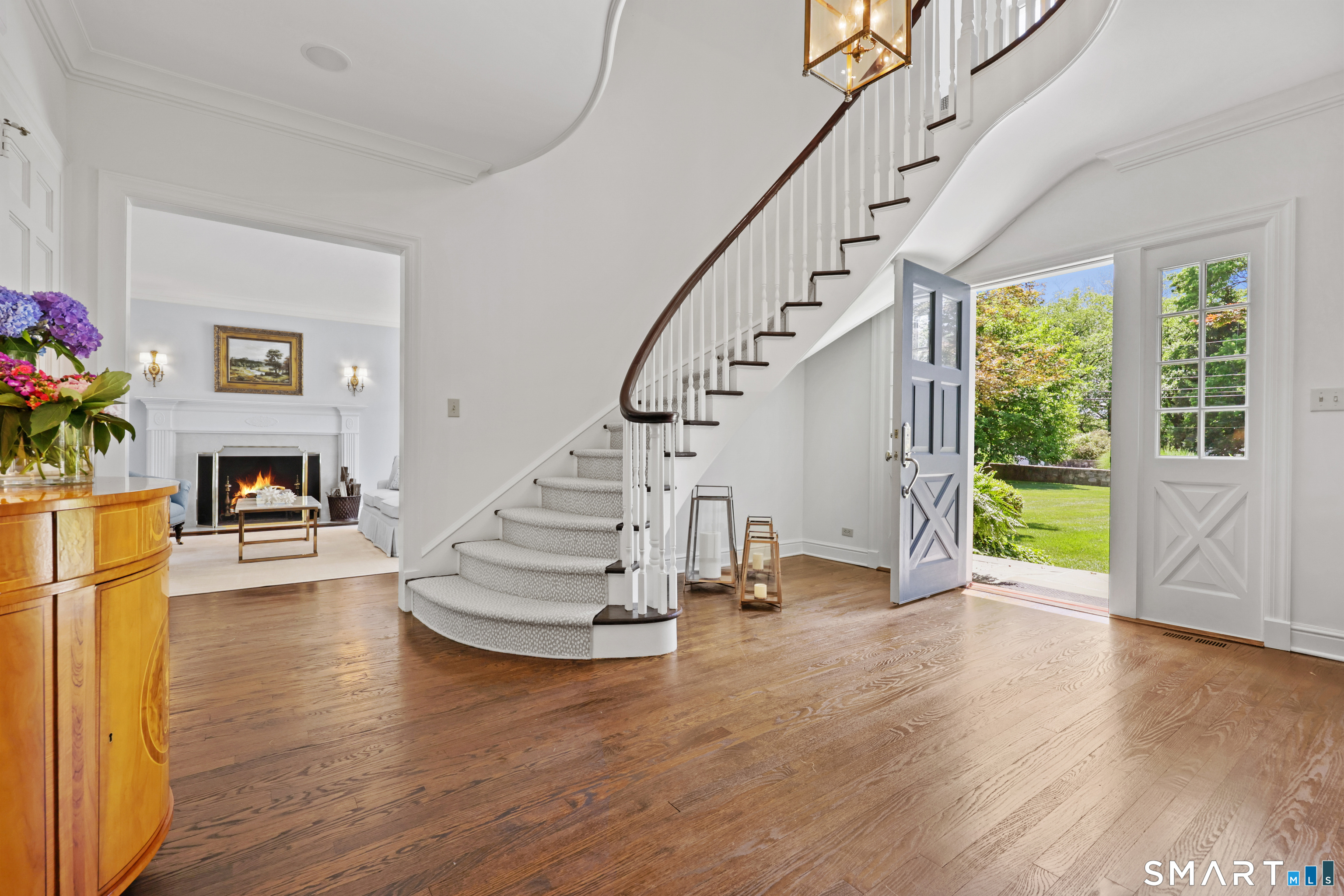 66 Stanton Road Darien, CT 06820 - Photo 5 of 38