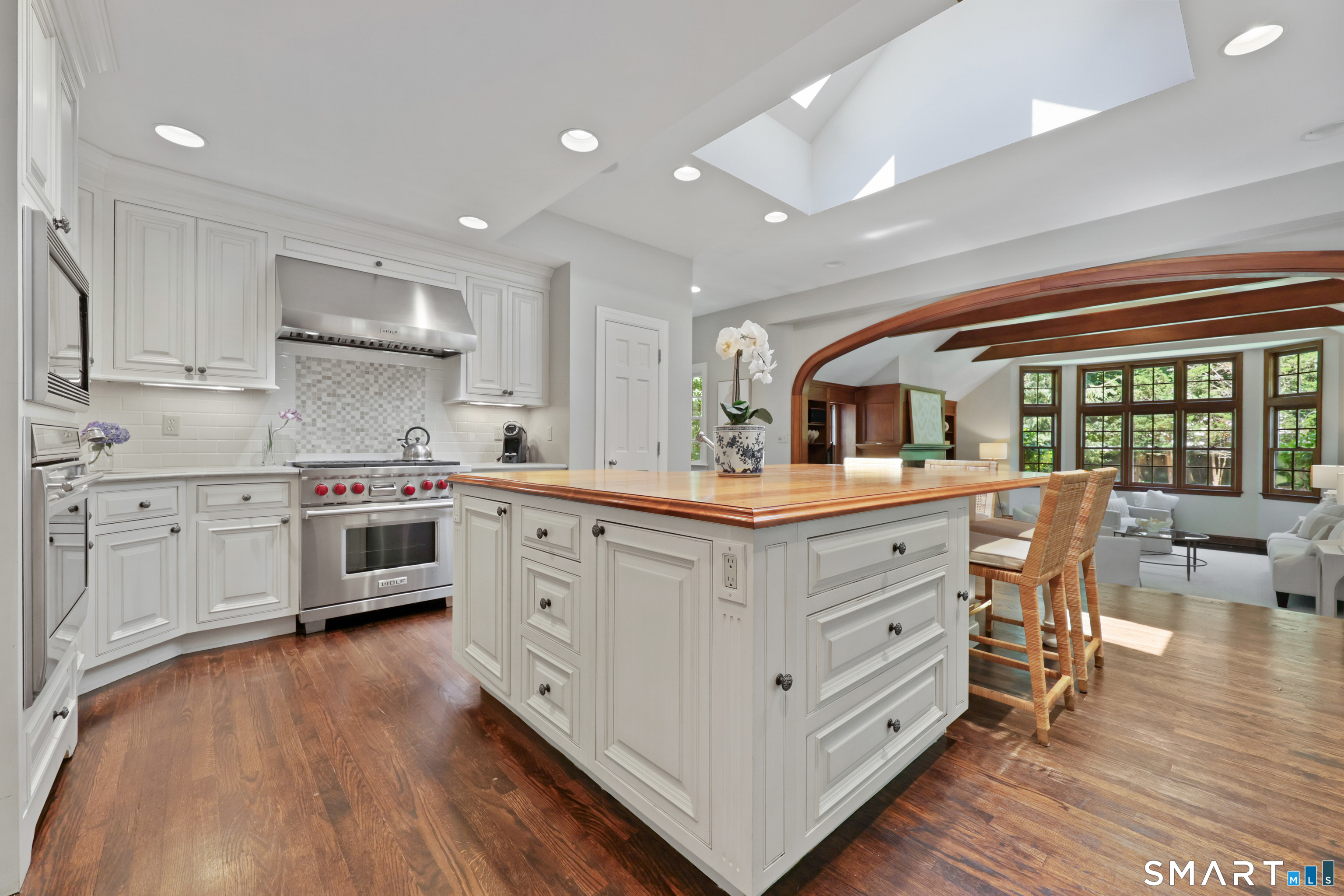 66 Stanton Road Darien, CT 06820 - Photo 9 of 38