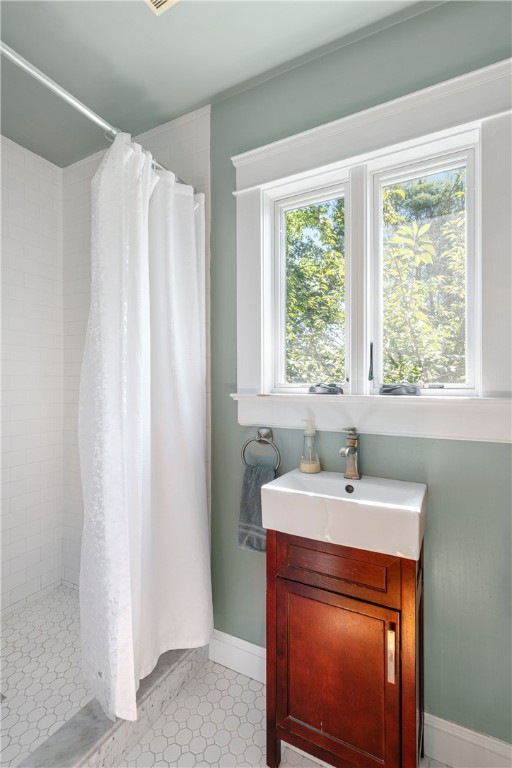 141 Emeline Street Providence, RI 02906 - Photo 22 of 33