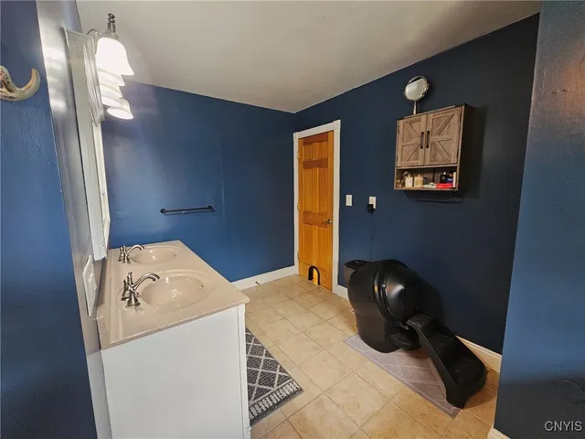 $249,900 | 8007 Kimball Road, Vienna, NY 13308