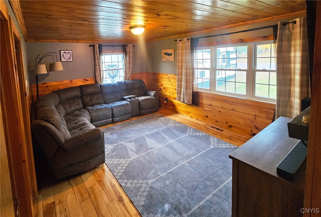 8007 Kimball Road Vienna, NY 13308 - Photo 17 of 39