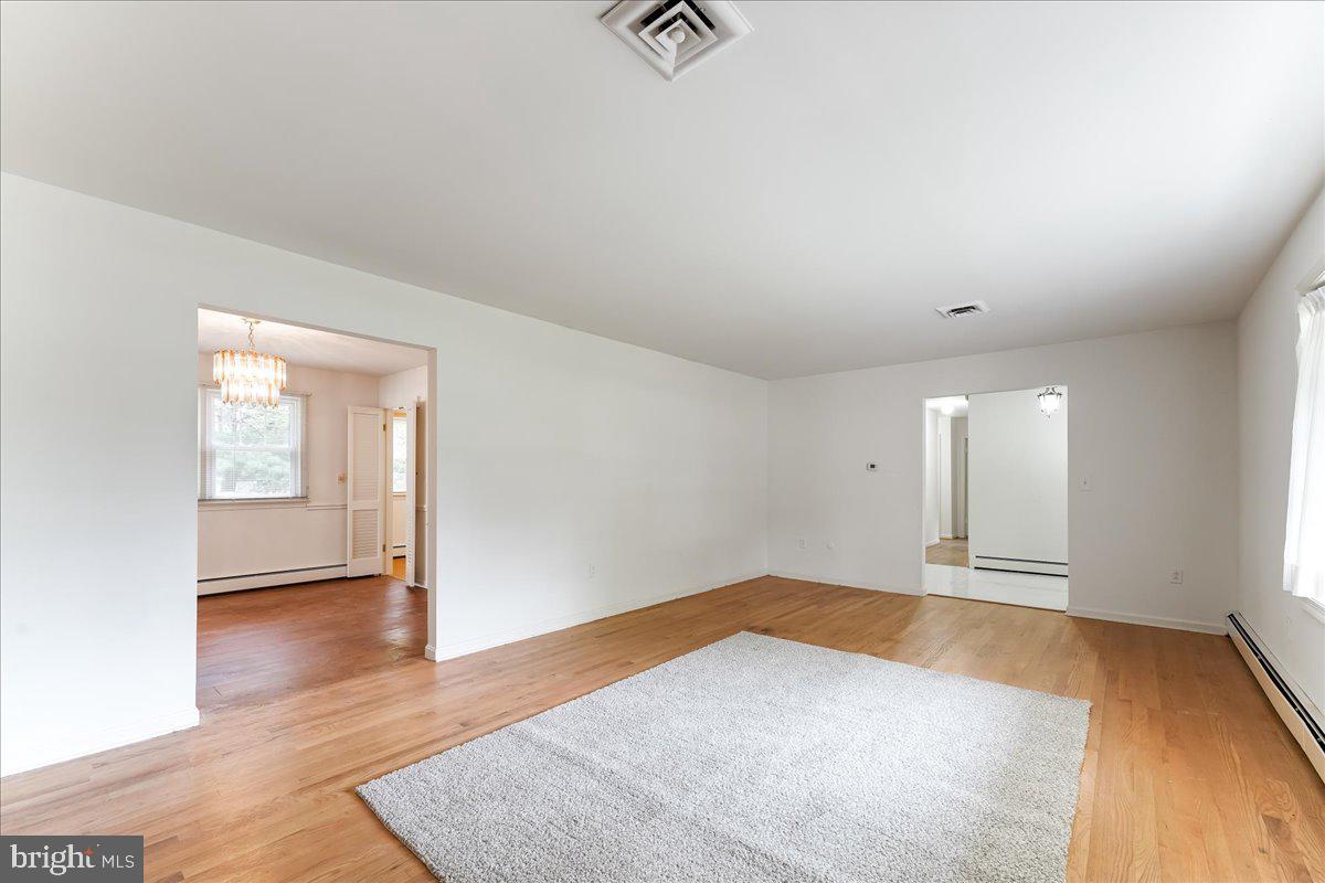 182 Greenview Drive Dover, DE 19901 - Photo 5 of 28