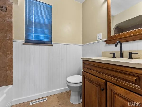 $229,900 | 509 North Jefferson Street, Mascoutah, IL 62258