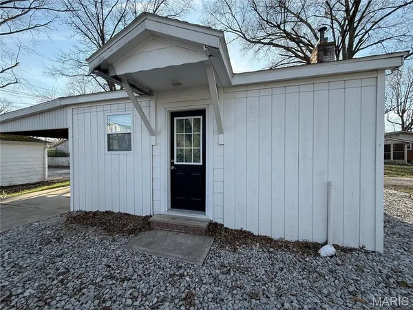 $229,900 | 509 North Jefferson Street, Mascoutah, IL 62258