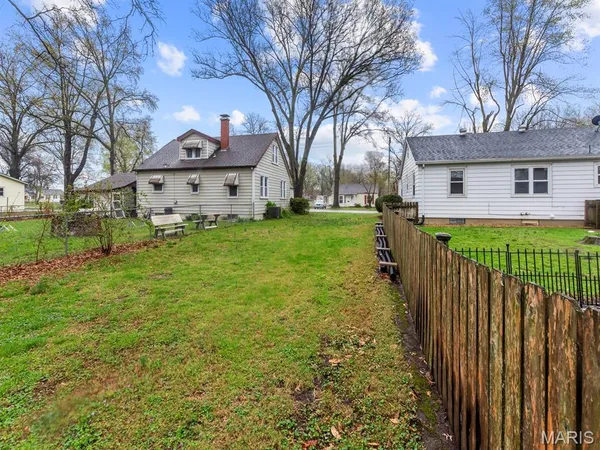 $229,900 | 509 North Jefferson Street, Mascoutah, IL 62258