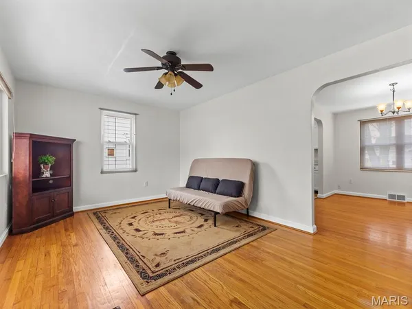 $229,900 | 509 North Jefferson Street, Mascoutah, IL 62258