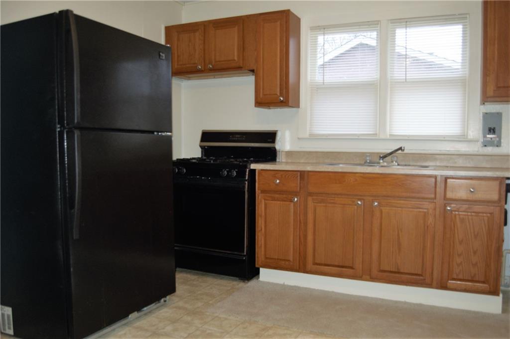 601 Rosemary Road Columbus, IN 47203 - Photo 10 of 16 Gallery Image 10