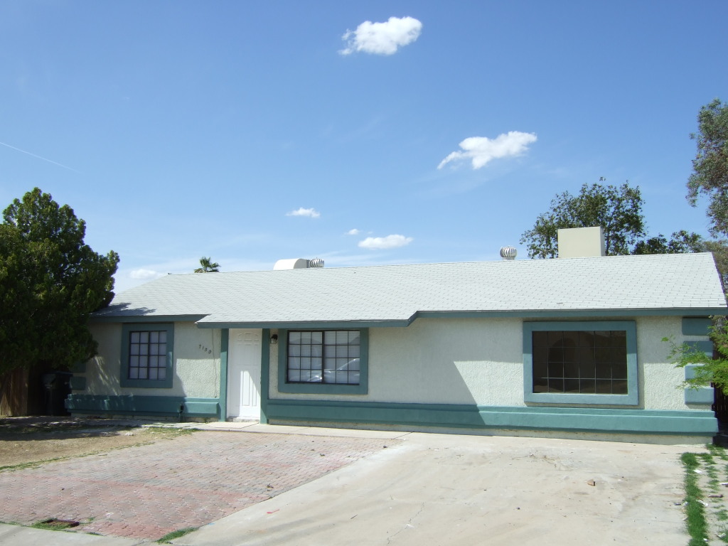 7150 West Granada Road Phoenix, AZ 85035 - Photo 1 of 7 Front