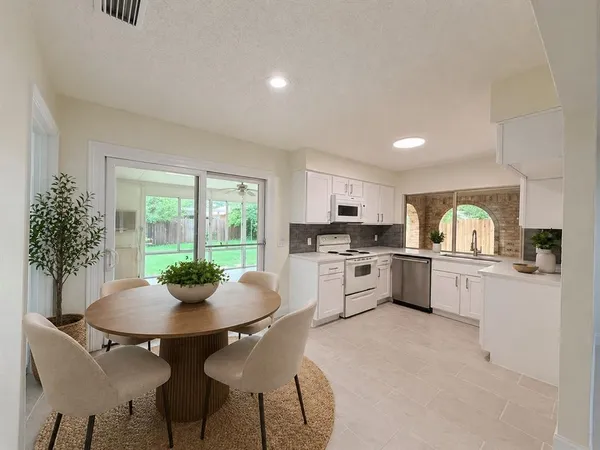$2,450 | 2728 Parkhaven Drive, Plano, TX 75075