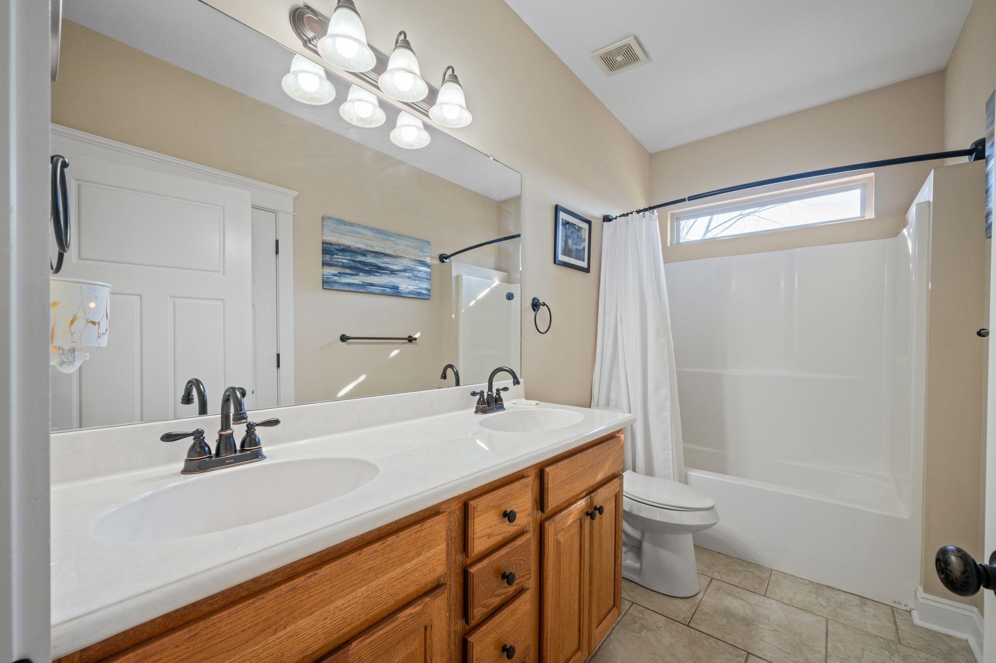 31939 Wildflower Trail Daphne, AL 36527 - Photo 31 of 43 Bathroom