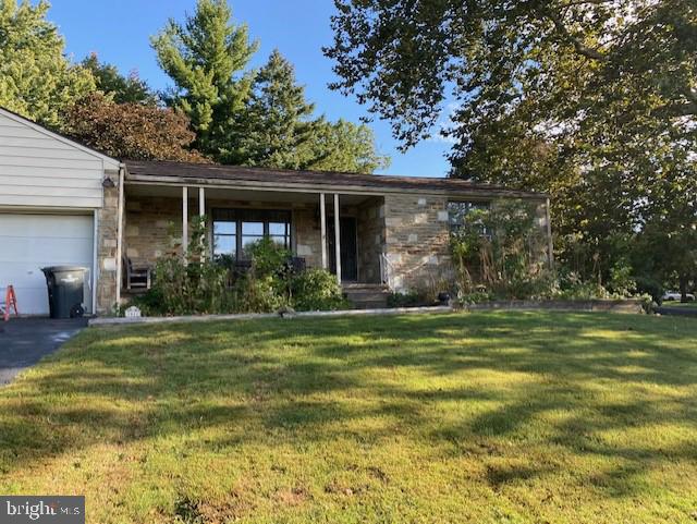1011 Sorrel Road Huntingdon Valley, PA 19006 - Photo 1 of 6 Gallery Image 1