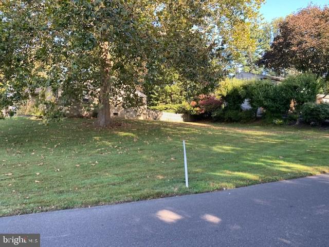 1011 Sorrel Road Huntingdon Valley, PA 19006 - Photo 4 of 6 Gallery Image 4