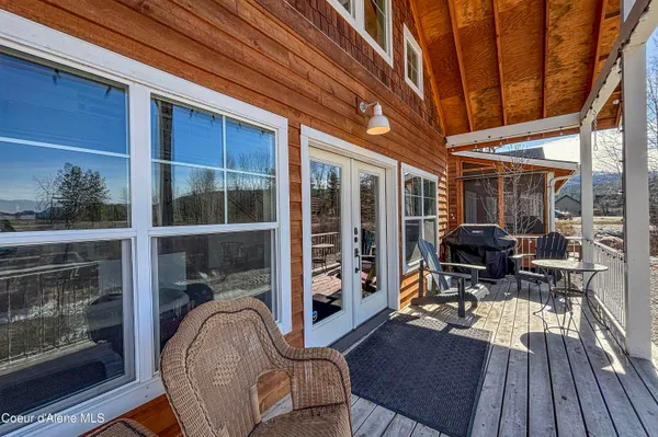 $850,000 | 34 Pomrankey Lane, Dover, ID 83825