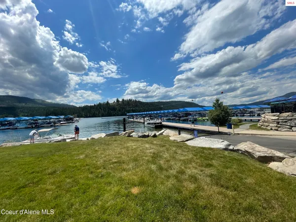 $850,000 | 34 Pomrankey Lane, Dover, ID 83825