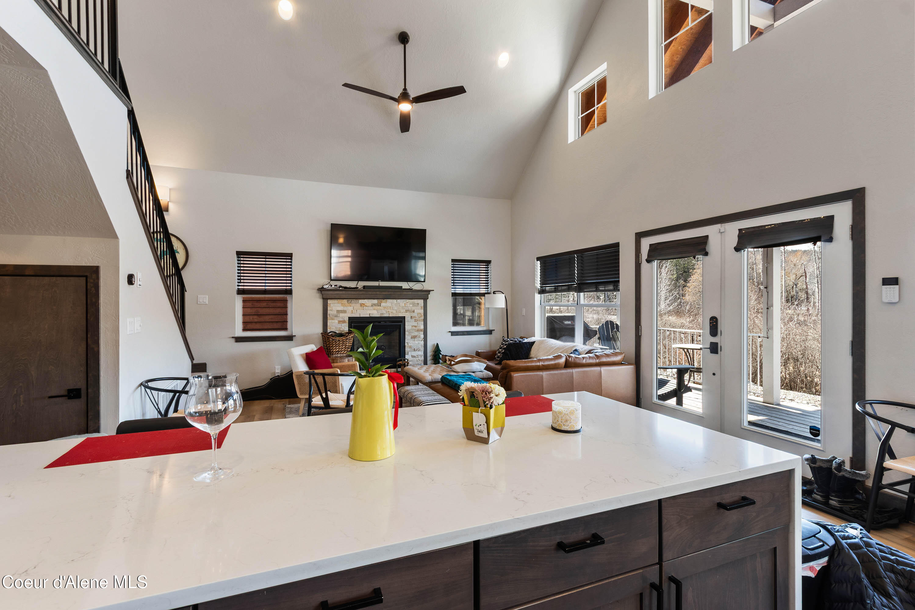 34 Pomrankey Lane Dover, ID 83825 - Photo 7 of 41 Kitchen to Entry and Living