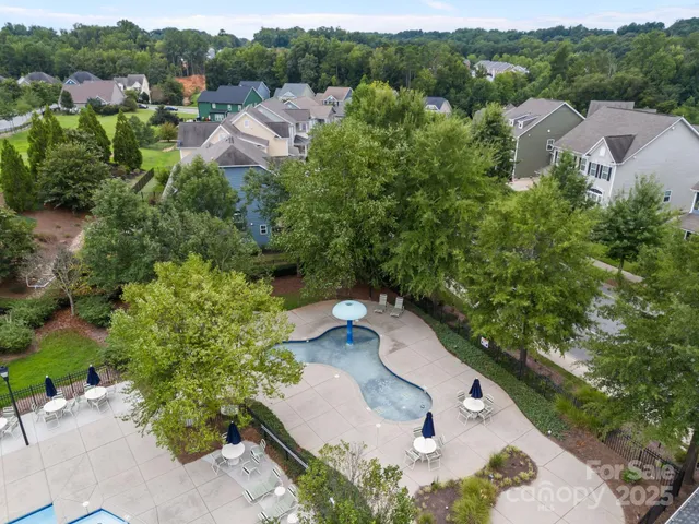 $315,000 | 16944 Summers Walk Boulevard, Davidson, NC 28036