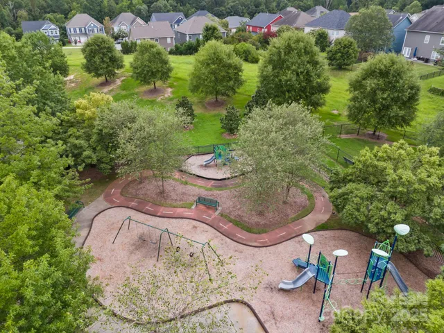 $315,000 | 16944 Summers Walk Boulevard, Davidson, NC 28036