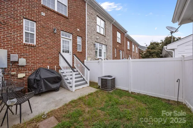 $315,000 | 16944 Summers Walk Boulevard, Davidson, NC 28036