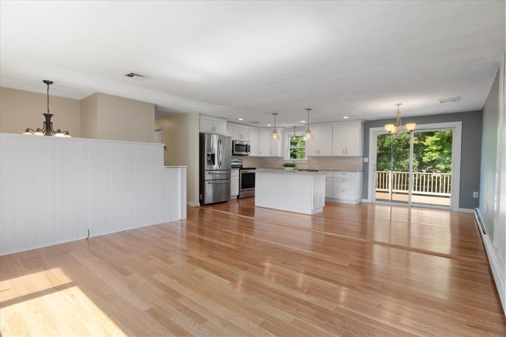 38 Ruth Ellen Road Raynham, MA 02767 - Photo 5 of 32 Gallery Image 5