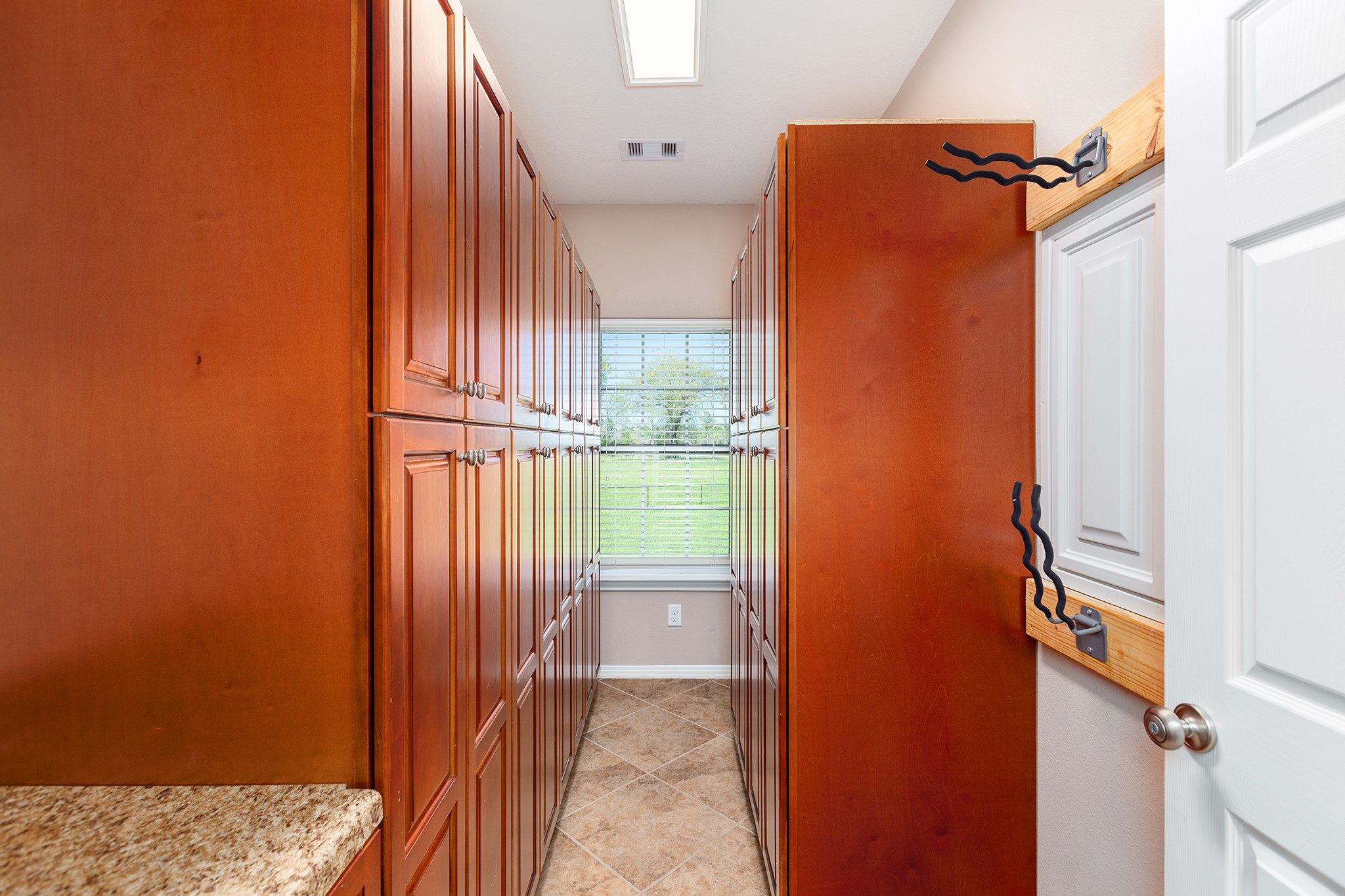 264 Falcon Point Onalaska, TX 77360 - Photo 21 of 50