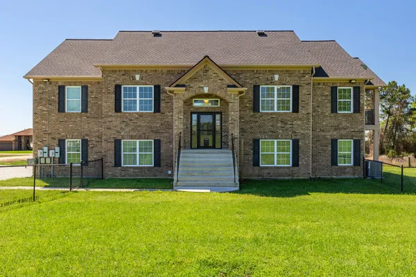 $499,900 | 264 Falcon Point, Onalaska, TX 77360