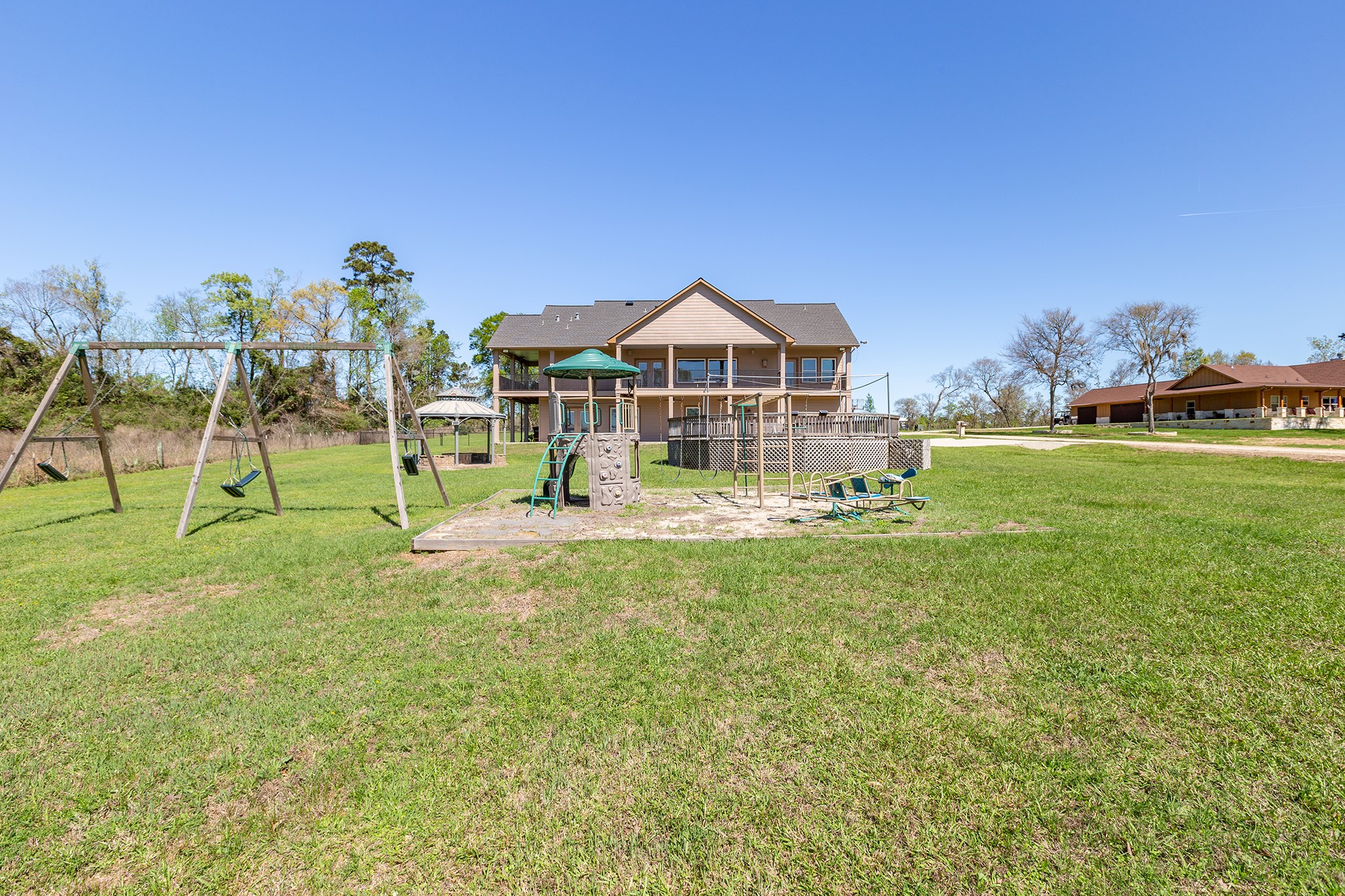 264 Falcon Point Onalaska, TX 77360 - Photo 40 of 50