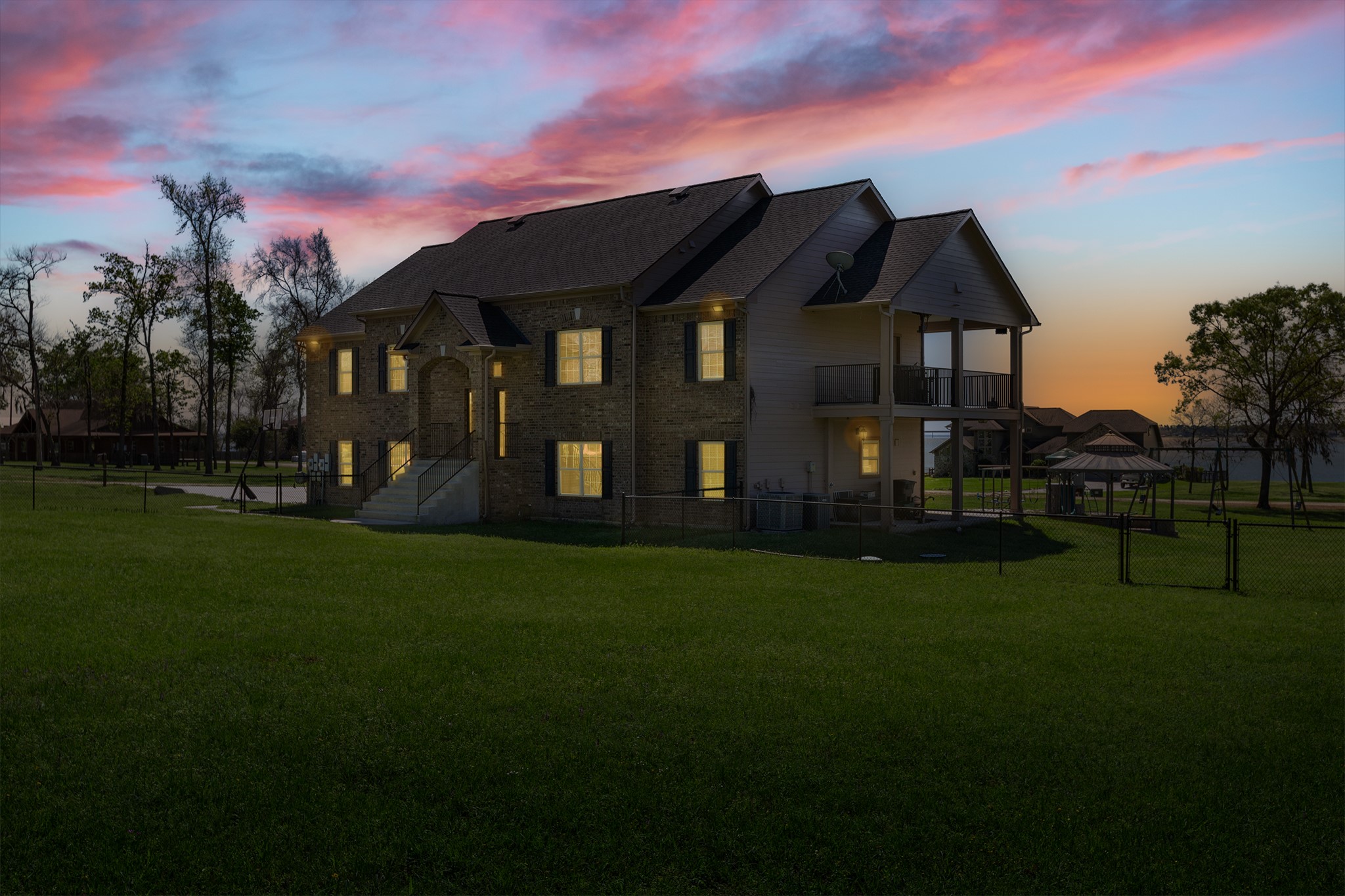 264 Falcon Point Onalaska, TX 77360 - Photo 4 of 50