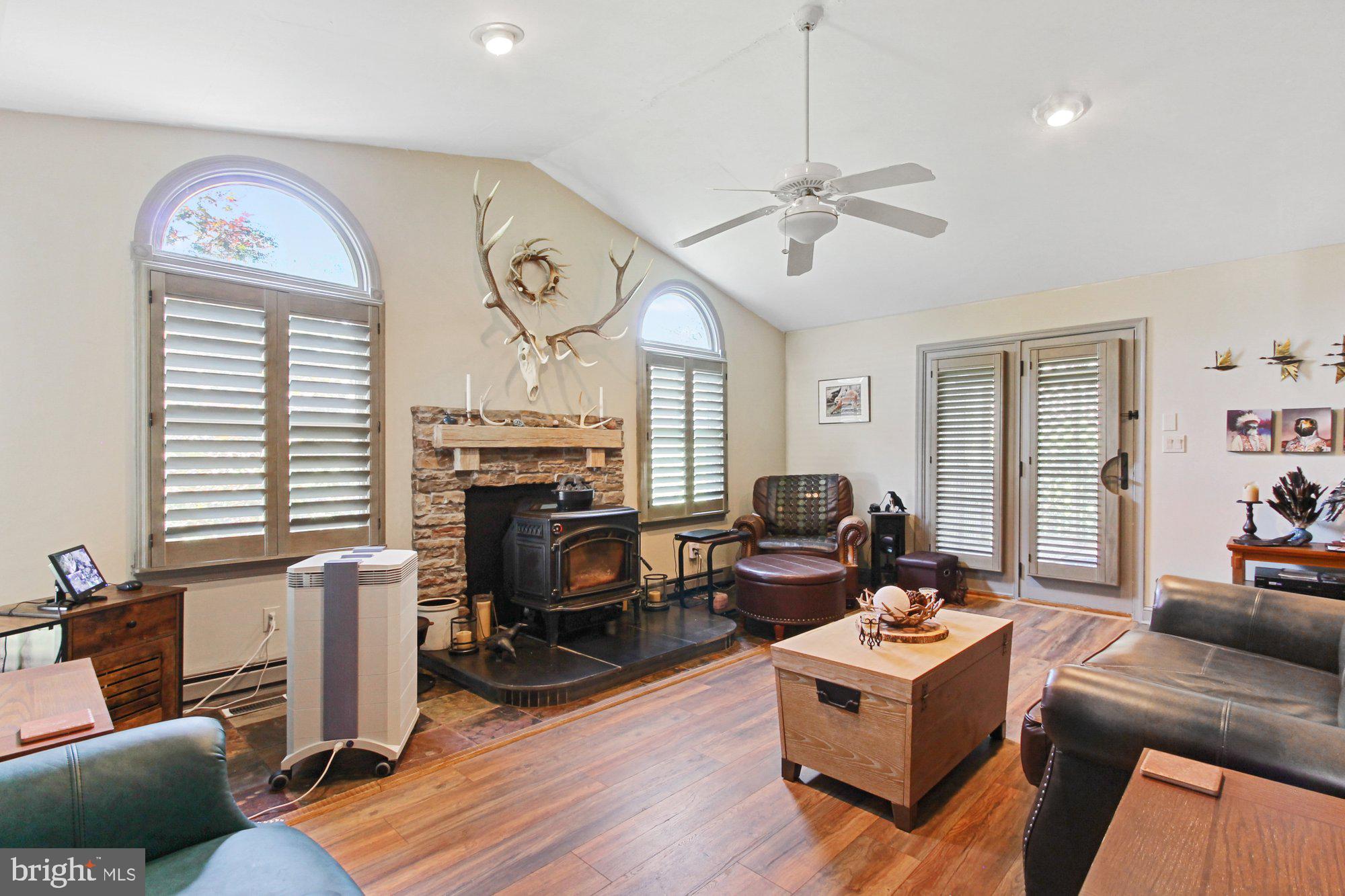 5431 Lineboro Road Manchester, MD 21102 - Photo 12 of 73