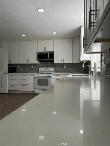 $3,650 | 8941 Carnation Drive, Corona, CA 92883